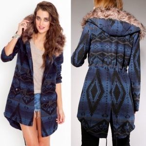 BB Dakota tribal navy coat